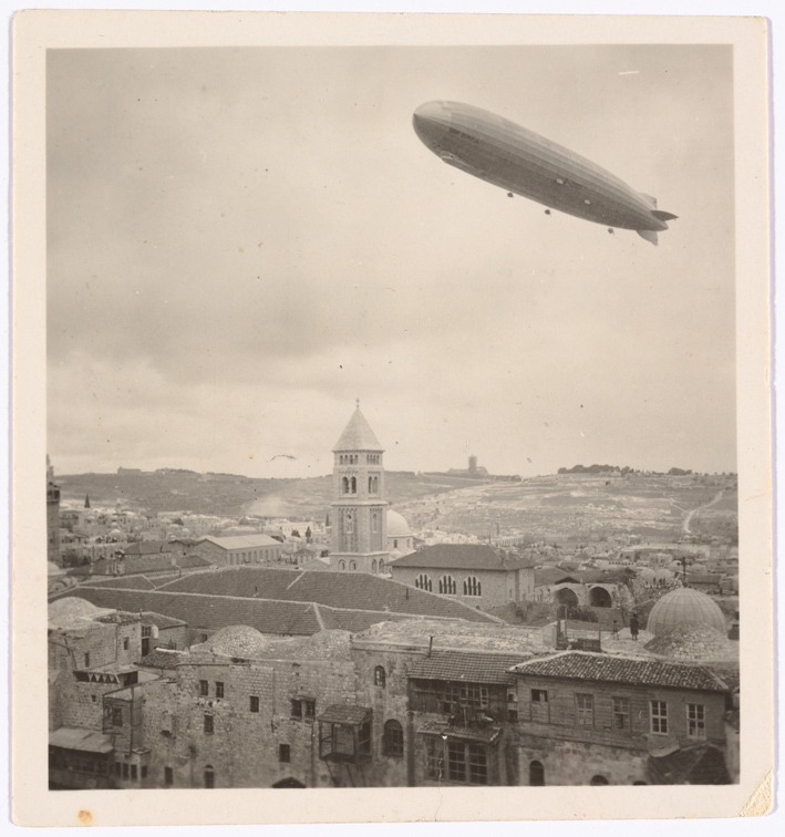 Hindenburg zeppelin over Jerusalem, Palestine, 1936. Gelatin silver developing-out paper print, 6.2 x 5.8 cm. 0024ab00016, 0024ab – Abdel Hadi (family) collection. Courtesy of the Arab Image Foundation, Beirut.