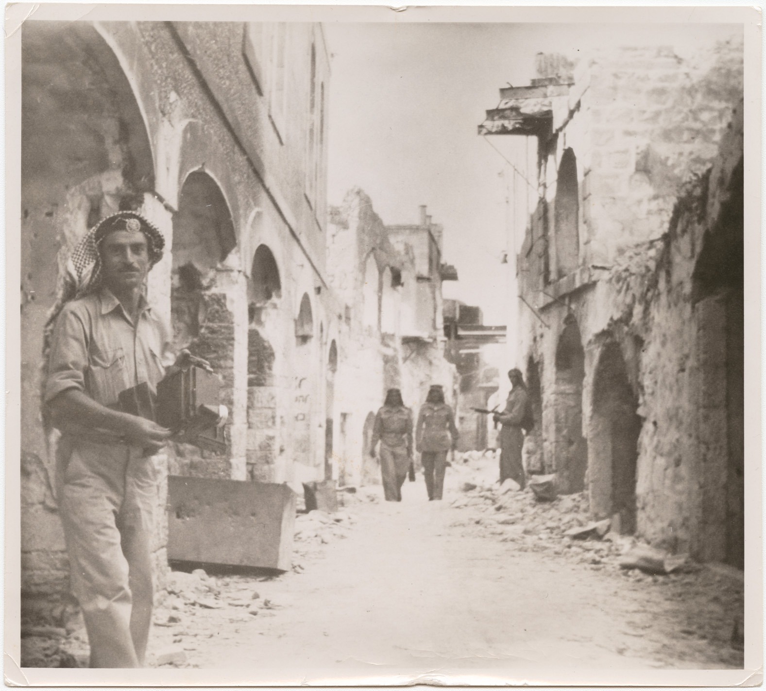 Jordanian soldier, Jersualem, Palestine, 1967. Photographed by Bedros Doumanian. Gelatin silver developing-out paper print, 12 x 13.3 cm. 0026do00027, 0026do – Bedros Doumanian collection, courtesy of the Arab Image Foundation, Beirut.